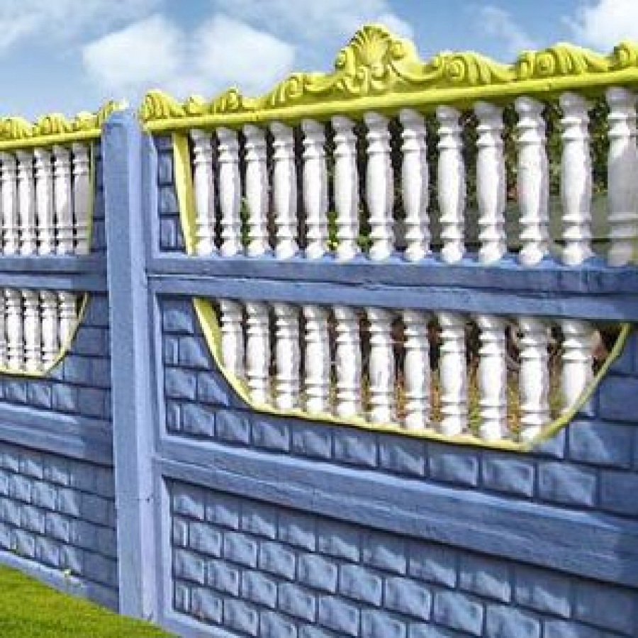 Чем и как лучше покрасить бетонный забор?